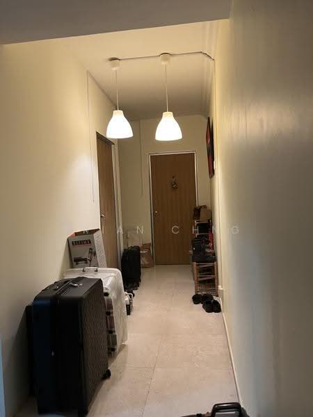 Castle Green, 481 Yio Chu Kang Road, Mandai / Upper Thomson, 2 Bedrooms, 1,130 sqft, Condominium For Rent, by Brian Chng, 24740180 - PropertyGuru.com.sg