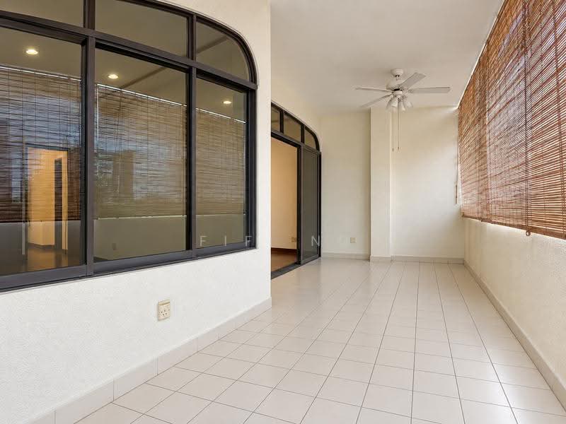 Espana, 12 Dyson Road, Newton / Novena, 2 Bedrooms, 1,237 sqft, Apartment For Rent, by FiFi Ng, 24741153 - Balcony - PropertyGuru.com.sg