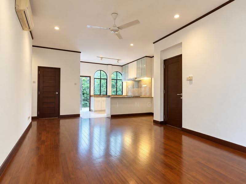 Espana, 12 Dyson Road, Newton / Novena, 2 Bedrooms, 1,237 sqft, Apartment For Rent, by FiFi Ng, 24741153 - Kitchen - PropertyGuru.com.sg