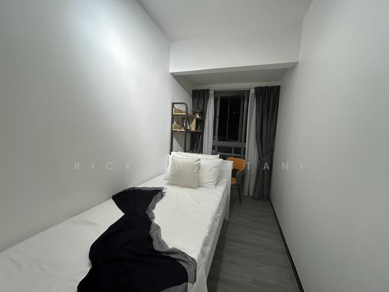 Aquarius By The Park, 1 Bedok Reservoir View, Studio, 120 sqft, Condominium For Rent, by Rick Khiantani, 24741603 - PropertyGuru.com.sg