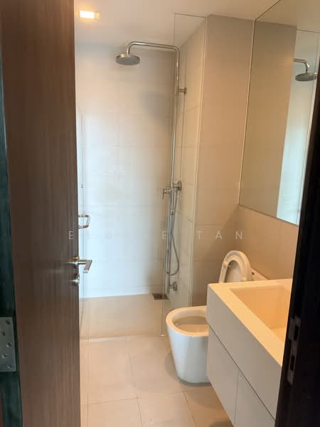 The Rochester Residences, 33 Rochester Drive, 2 Bedrooms, 1,302 sqft, Apartment For Sale, by Elaine Tan, 24741625 - PropertyGuru.com.sg