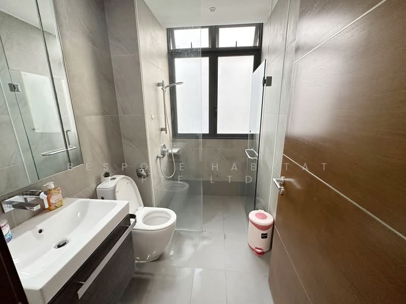 The Foresta @ Mount Faber, 106 Wishart Road, Room Rental, 100 sqft, Condominium For Rent, by Bespoke Habitat Pte Ltd, 24742092 - 02-21 MBR4 BATHROOM - PropertyGuru.com.sg