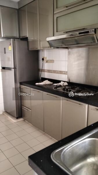 For Rent - 652 Senja Link