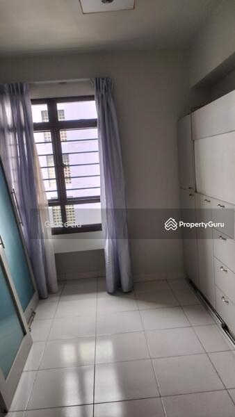 For Rent - 652 Senja Link