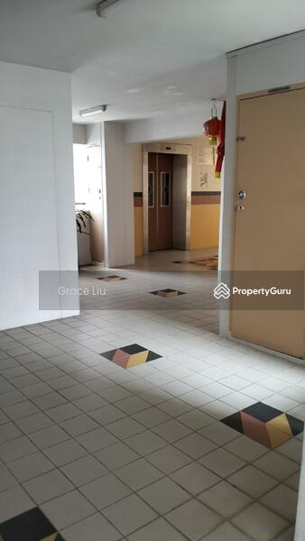 For Rent - 652 Senja Link
