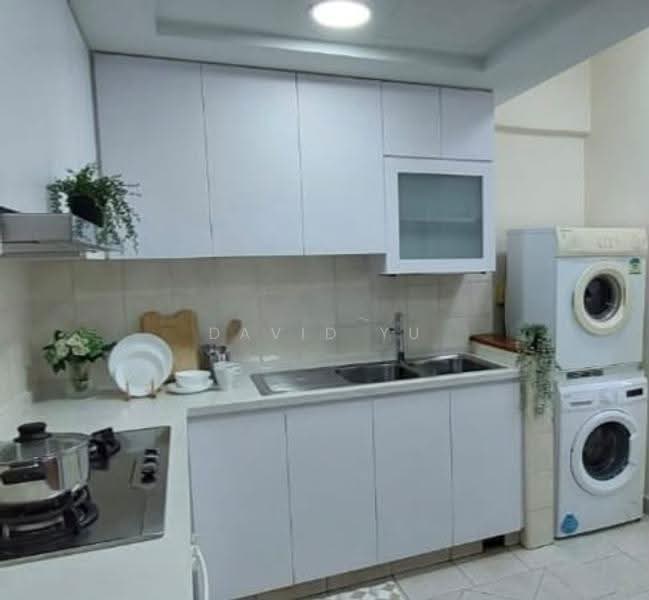 Burlington Square, 175B Bencoolen Street, Beach Road / Bugis / Rochor, Room Rental, 210 sqft, Apartment For Rent, by David Yu, 24743983 - Kitchen - PropertyGuru.com.sg