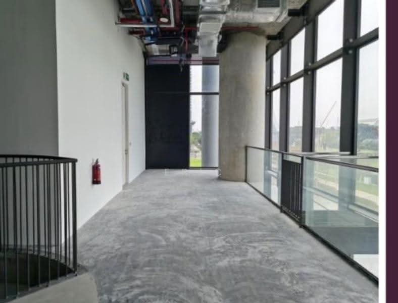 2,045 sqft, Ground floor Unit