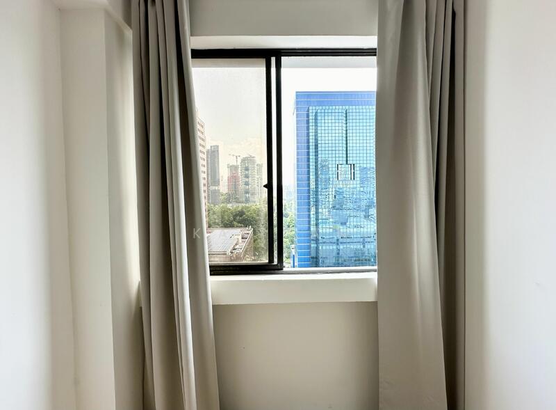 For Rent - Lucky Plaza