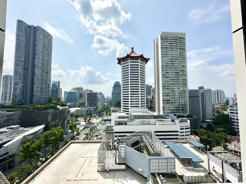 For Rent - Lucky Plaza