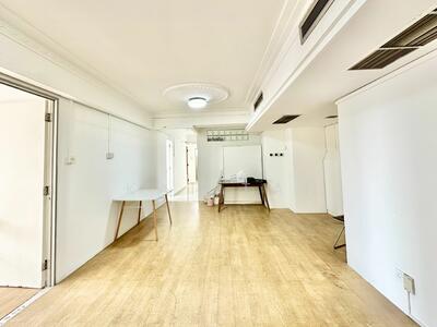 For Rent - Lucky Plaza