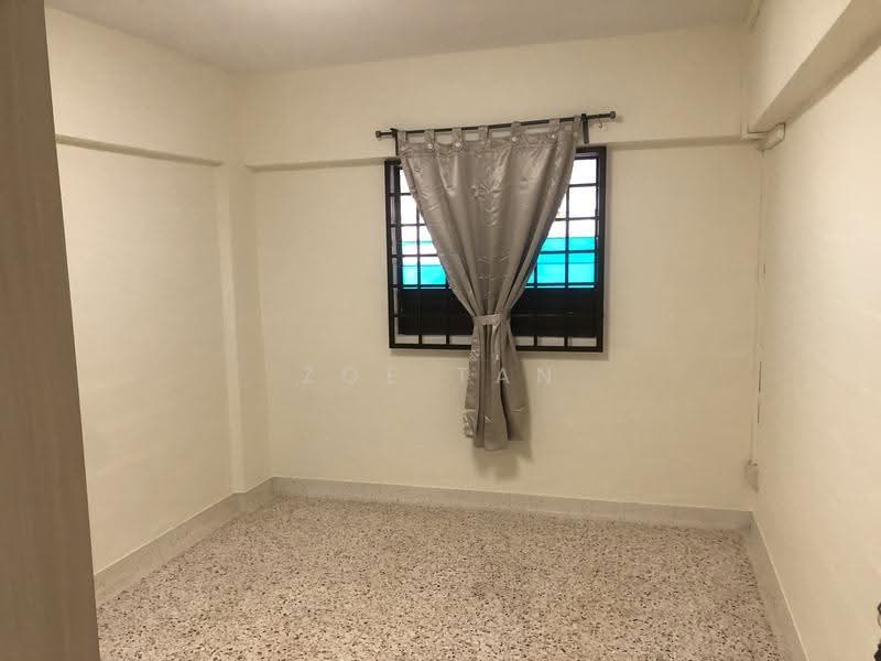 212 Ang Mo Kio Avenue 3, 212 Ang Mo Kio Avenue 3, Ang Mo Kio / Bishan / Thomson, 2 Bedrooms, 721 sqft, HDB Flat For Rent, by Zoe Tan, 24744995 - PropertyGuru.com.sg