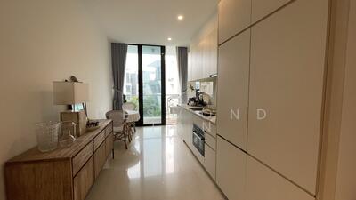 For Rent - The Crest