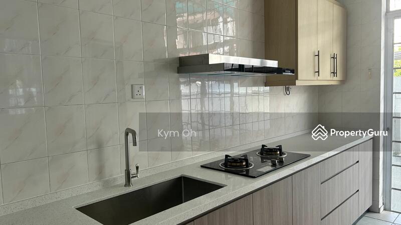 For Rent - Kembangan Huge Semi-D Walk to MRT Amenities