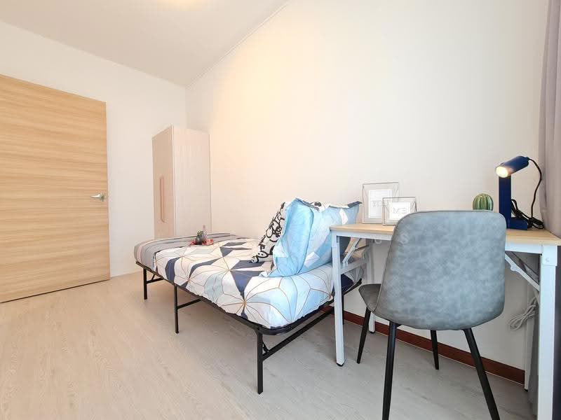 Aquarius By The Park, 13 Bedok Reservoir View, Bedok / Upper East Coast, 3 Bedrooms, 1,206 sqft, Condominium For Sale, by Jeffrey Zeus, 24746875 - Bedroom - PropertyGuru.com.sg