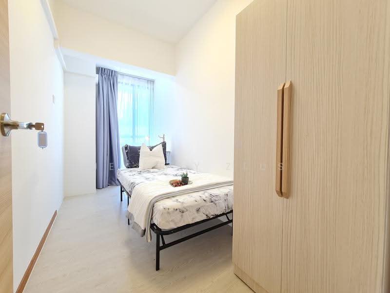 Aquarius By The Park, 13 Bedok Reservoir View, Bedok / Upper East Coast, 3 Bedrooms, 1,206 sqft, Condominium For Sale, by Jeffrey Zeus, 24746875 - Bedroom - PropertyGuru.com.sg