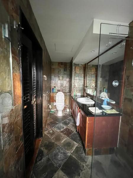 Cascadale, 734 Upper Changi Road East, Bedok / Upper East Coast, Room Rental, 350 sqft, Condominium For Rent, by Quincy Sung, 24746914 - PropertyGuru.com.sg