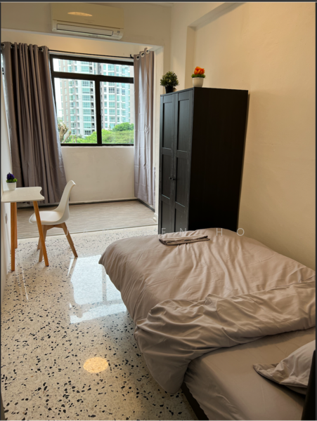 Kum Hing Court, 36 Tomlinson Road, Room Rental, 100 sqft, Apartment For Rent, by Janssen Ho, 24747055 - PropertyGuru.com.sg