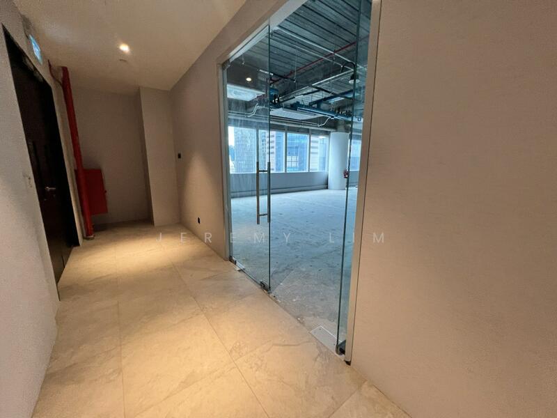 30 Raffles Place SeaView Lobby Frontage Unit!, Seaview with Lobby