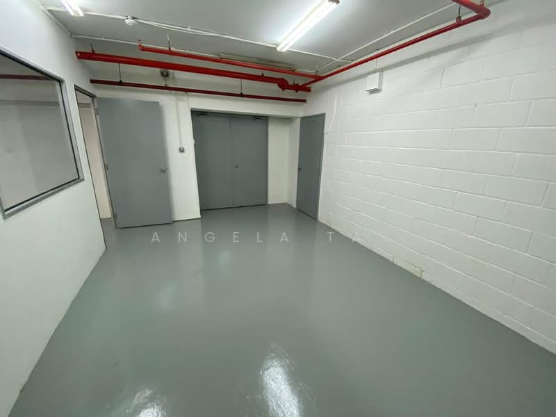 World Publication Building, 39 Ubi Road 1,Singapore, 980 sqft, Light Industrial (B1) For Rent, by Angela Tan, 24748415 - CommercialGuru.com.sg