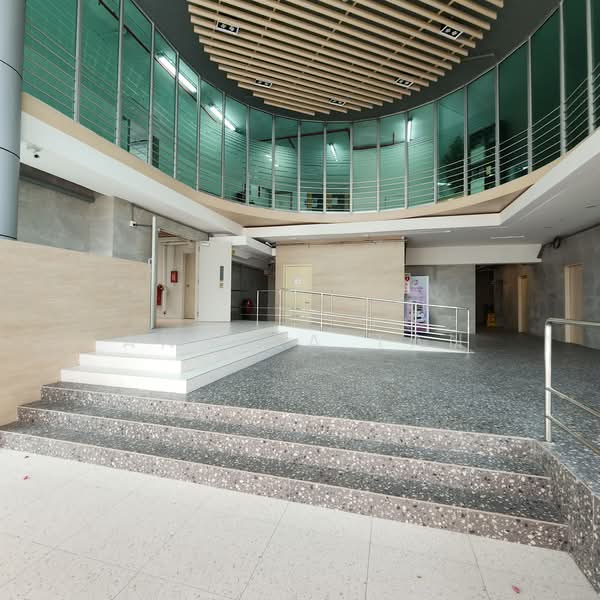 World Publication Building, 39 Ubi Road 1,Singapore, 980 sqft, Light Industrial (B1) For Rent, by Angela Tan, 24748415 - CommercialGuru.com.sg