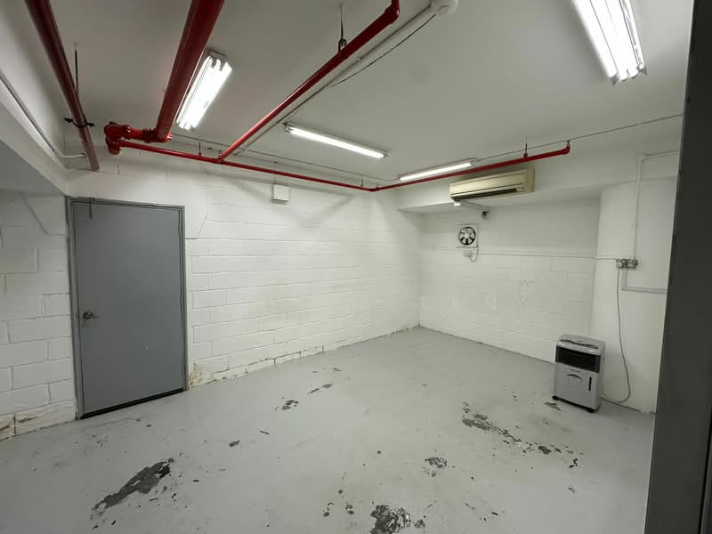 World Publication Building, 39 Ubi Road 1,Singapore, 980 sqft, Light Industrial (B1) For Rent, by Angela Tan, 24748415 - CommercialGuru.com.sg