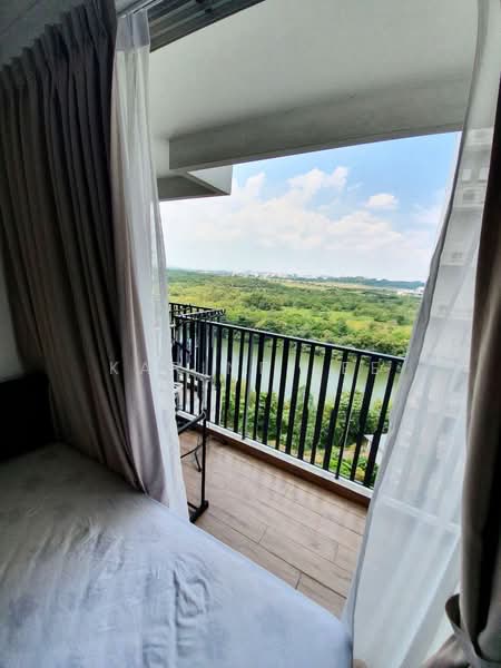 Heron Bay, 61 Upper Serangoon View, Room Rental, 150 sqft, Executive Condominium For Rent, by Karine Lee, 24750167 - PropertyGuru.com.sg