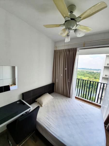 Heron Bay, 61 Upper Serangoon View, Room Rental, 150 sqft, Executive Condominium For Rent, by Karine Lee, 24750167 - PropertyGuru.com.sg