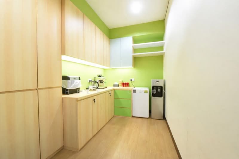Suntec City Tower, 7 Temasek Boulevard, Boat Quay / Raffles Place / Marina, 3,800 sqft, Office For Rent, by Helen Chan, 24751066 - Pantry - CommercialGuru.com.sg
