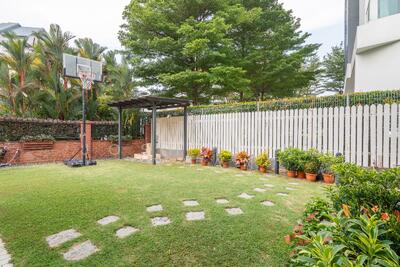 For Sale - Rare Corner Terrace in Kovan!! Within Glasgow Road!