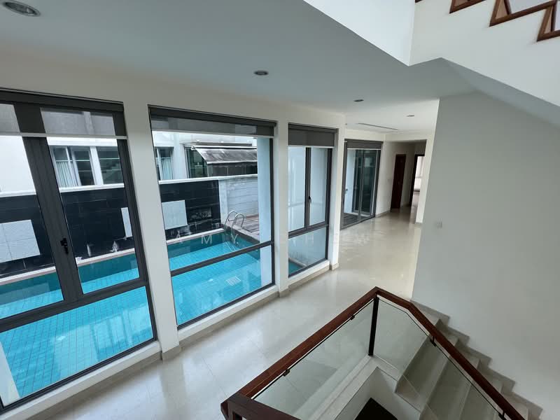 For Rent - 4 Lovely Detached available-1 call view all Modern Tropical Bungalow with Basement