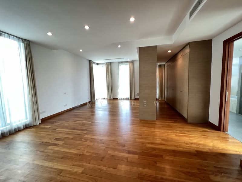 For Rent - 4 Lovely Detached available-1 call view all Modern Tropical Bungalow with Basement