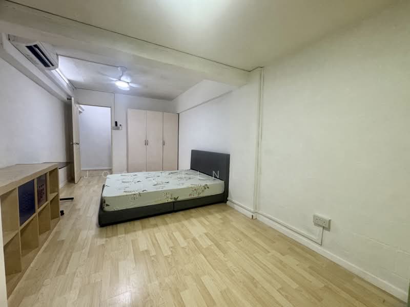 112 Ang Mo Kio Avenue 4, 112 Ang Mo Kio Avenue 4, 3 Bedrooms, 800 sqft, HDB Flat For Rent, by Josephine Ong, 24751603 - PropertyGuru.com.sg