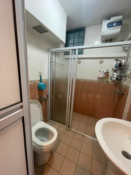 477 Segar Road, 477 Segar Road, 3 Bedrooms, 1,184 sqft, HDB Flat For Rent, by Jaslyn Tio, 24752008 - PropertyGuru.com.sg