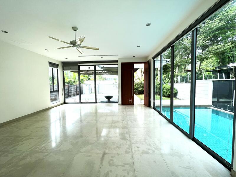 4 Beautiful Detached available -One call view all Near Australia and Stamford American School, Cotswold Close, 7 Bedrooms, 6,600 sqft, Detached House For Rent, by Amy Chew, 24752596 - PropertyGuru.com.sg