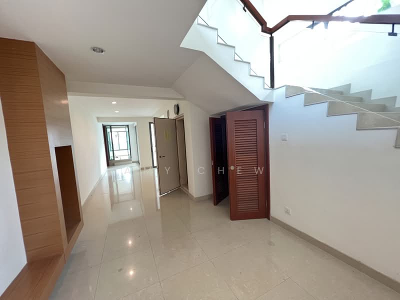 4 Beautiful Detached available -One call view all Near Australia and Stamford American School, Cotswold Close, 7 Bedrooms, 6,600 sqft, Detached House For Rent, by Amy Chew, 24752596 - PropertyGuru.com.sg