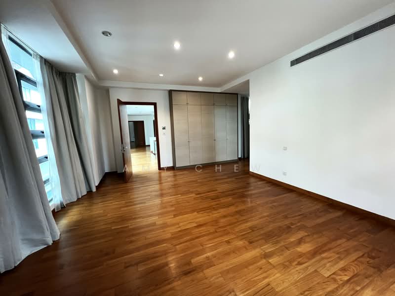 4 Beautiful Detached available -One call view all Near Australia and Stamford American School, Cotswold Close, 7 Bedrooms, 6,600 sqft, Detached House For Rent, by Amy Chew, 24752596 - PropertyGuru.com.sg