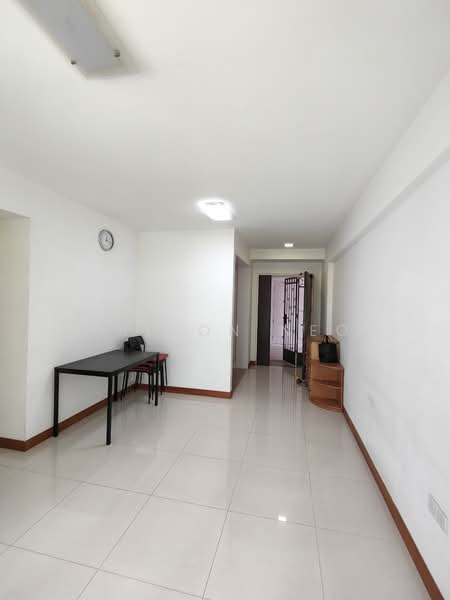 279C Sengkang East Avenue, 279C Sengkang East Avenue, 2 Bedrooms, 732 sqft, HDB Flat For Rent, by Wilson Neo, 24752835 - PropertyGuru.com.sg