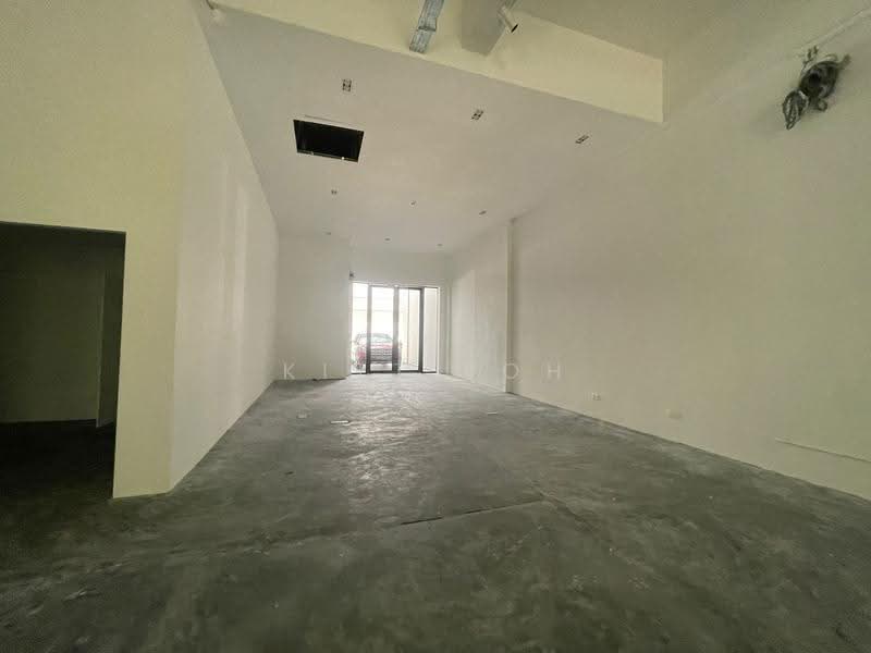 Henderson Industrial Park, 217 Henderson Road, Alexandra / Commonwealth, 2,000 sqft, Light Industrial (B1) For Rent, by Kitt 傅凡袀, 24753242 - CommercialGuru.com.sg