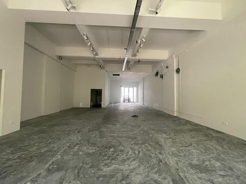 Henderson Industrial Park, 217 Henderson Road, Alexandra / Commonwealth, 2,000 sqft, Light Industrial (B1) For Rent, by Kitt 傅凡袀, 24753242 - CommercialGuru.com.sg
