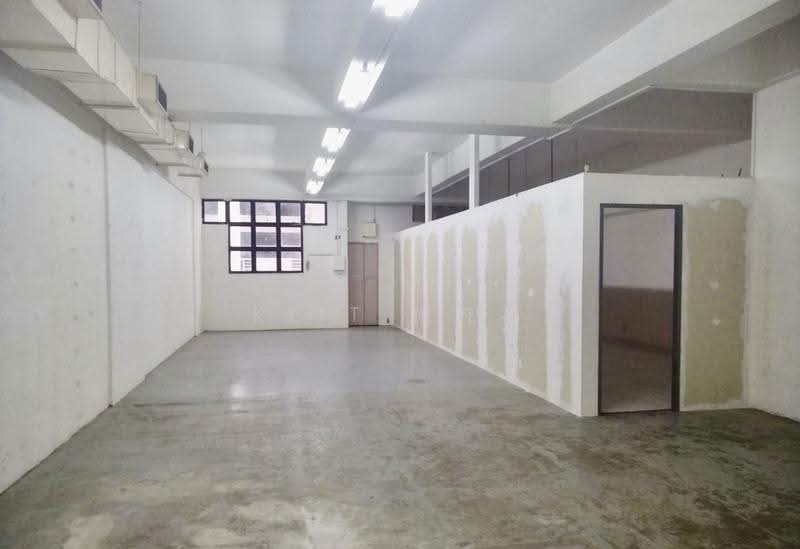 Henderson Industrial Park, 217 Henderson Road, Alexandra / Commonwealth, 2,000 sqft, Light Industrial (B1) For Rent, by Kitt 傅凡袀, 24753242 - Interior - CommercialGuru.com.sg