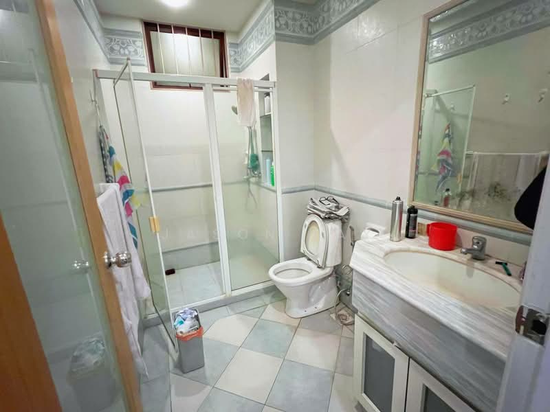 Riverina Crescent, , 6 Bedrooms, 3,500 sqft, Semi-Detached House For Rent, by Jason Tay, 24753353 - PropertyGuru.com.sg