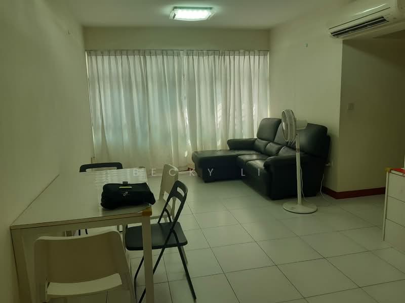 18B Holland Drive, 18B Holland Drive, 3 Bedrooms, 990 sqft, HDB Flat For Rent, by Becky Li, 24755347 - PropertyGuru.com.sg