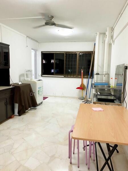 578 Ang Mo Kio Avenue 10, 578 Ang Mo Kio Avenue 10, 2 Bedrooms, 731 sqft, HDB Flat For Rent, by Diana Tan, 24755403 - PropertyGuru.com.sg