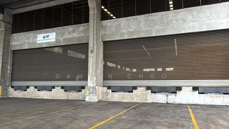 Ramp up warehouse space, , 25,000 sqft, Warehouse For Rent, by Damien Choo, 24755991 - CommercialGuru.com.sg