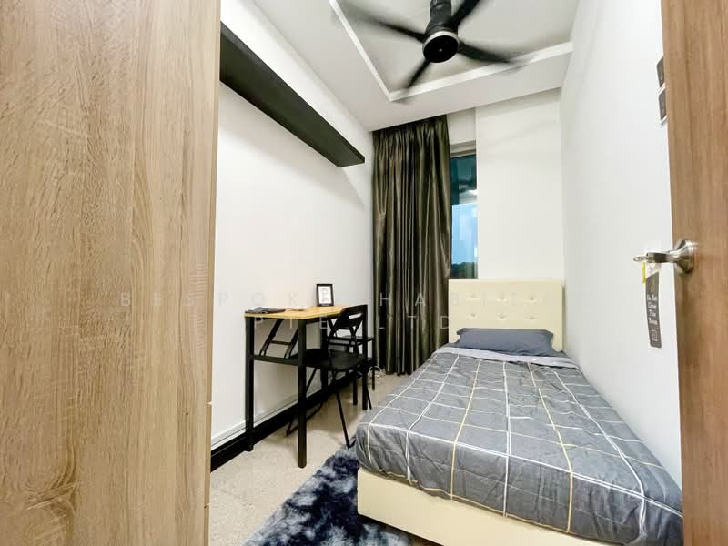 Moonstone Residences, 25 Moonstone Lane, Room Rental, 100 sqft, Apartment For Rent, by Bespoke Habitat Pte Ltd, 24756236 - CR1 - PropertyGuru.com.sg