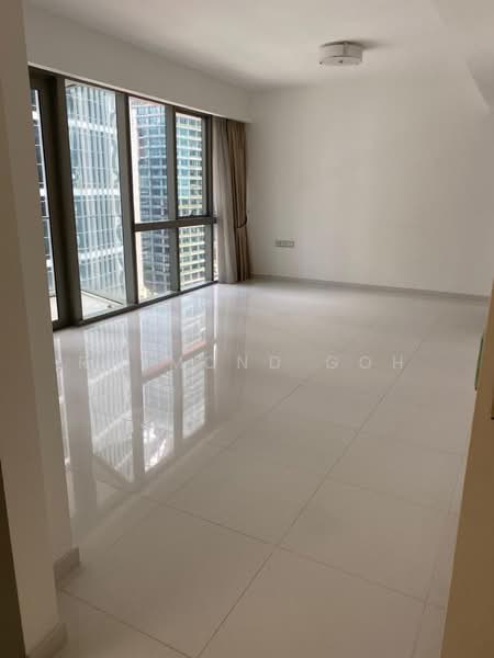 One Shenton, 1 Shenton Way, 2 Bedrooms, 1,195 sqft, Condominium For Rent, by Raymond Goh, 24756707 - PropertyGuru.com.sg