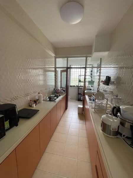 Changi Court, 698 Upper Changi Road East, 2 Bedrooms, 840 sqft, Condominium For Rent, by Esther Tan, 24758153 - PropertyGuru.com.sg