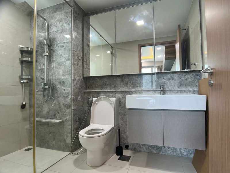 Q Bay Residences, 11 Tampines Street 86, 3 Bedrooms, 904 sqft, Condominium For Rent, by Fanny Soh, 24758567 - PropertyGuru.com.sg