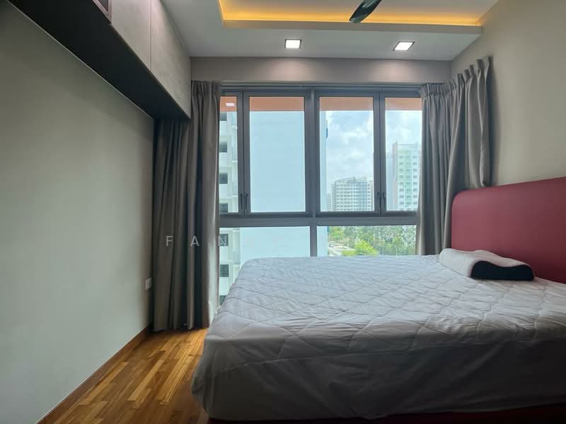 Q Bay Residences, 11 Tampines Street 86, 3 Bedrooms, 904 sqft, Condominium For Rent, by Fanny Soh, 24758567 - PropertyGuru.com.sg