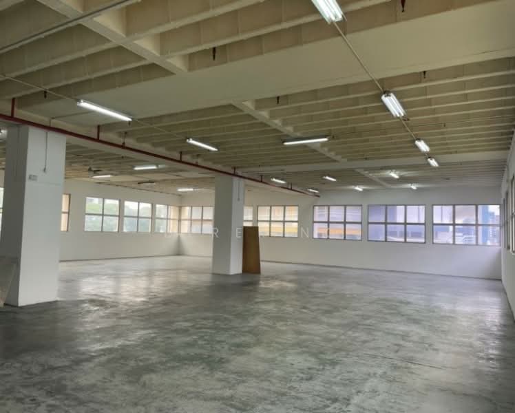 ❤️Genting Lane ❤️ Warehouse / Production / Office ❤️Loading Bays Cargo Lifts❤️, In The ❤️ Of Singapore Macpherson 地点适中 交通方便, 5,080 sqft, Light Industrial (B1) For Rent, by DereK Ng, 24758767 - CommercialGuru.com.sg